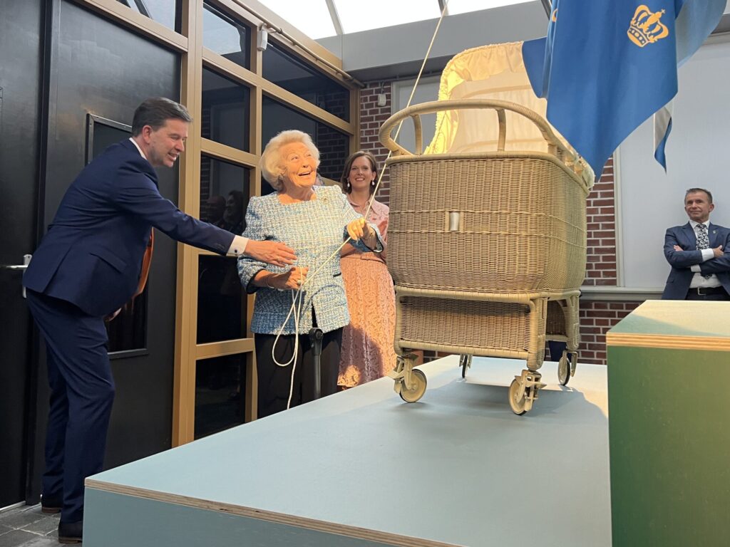 Prinses Beatrix in Noordwolde, foto Magda Dullemond Luid & Duidelijk Media