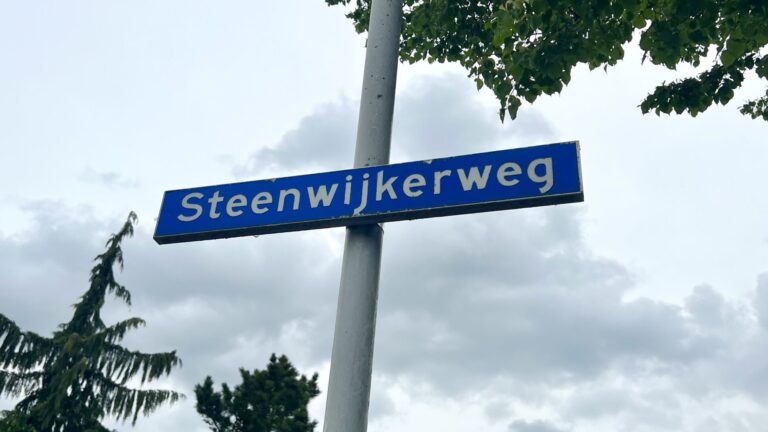 Nepagent steelt sieraden met babbeltruc Steenwijkerweg Wolvega